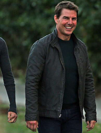 Never Go Back Jack Reacher 2 jacket