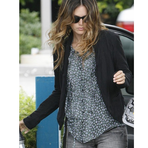 Rachel Bilson Black Fleece Jacket - Image 2